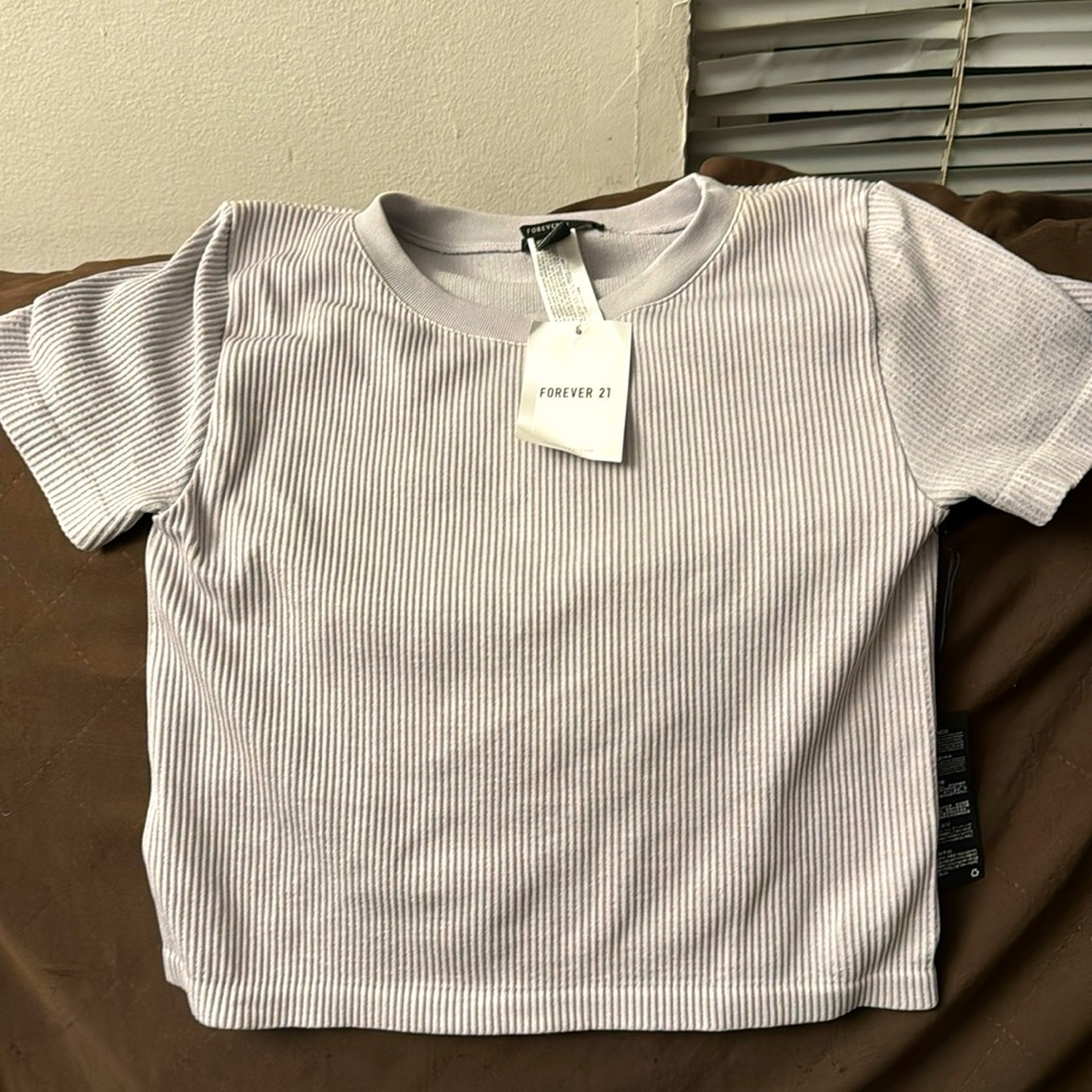 Forever 21, grey t-shirt, 10-12